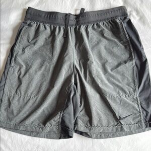 Nike Men's Charcoal and Black Athletic Shorts